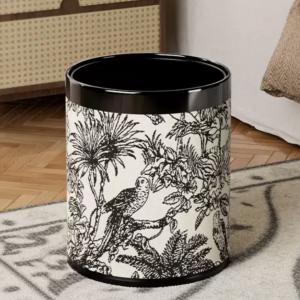 trash can 